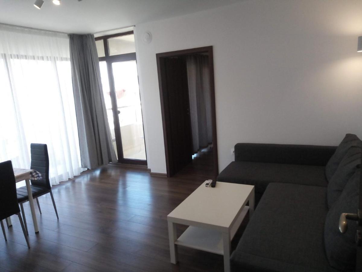Apartments Center Санданський Екстер'єр фото